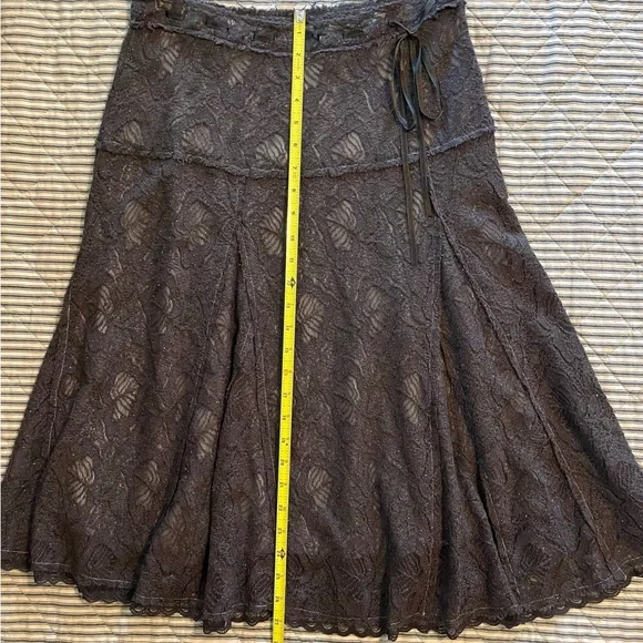 Kimchi Blue Lace A-Line Skirt in Charcoal - Picture 6 of 10